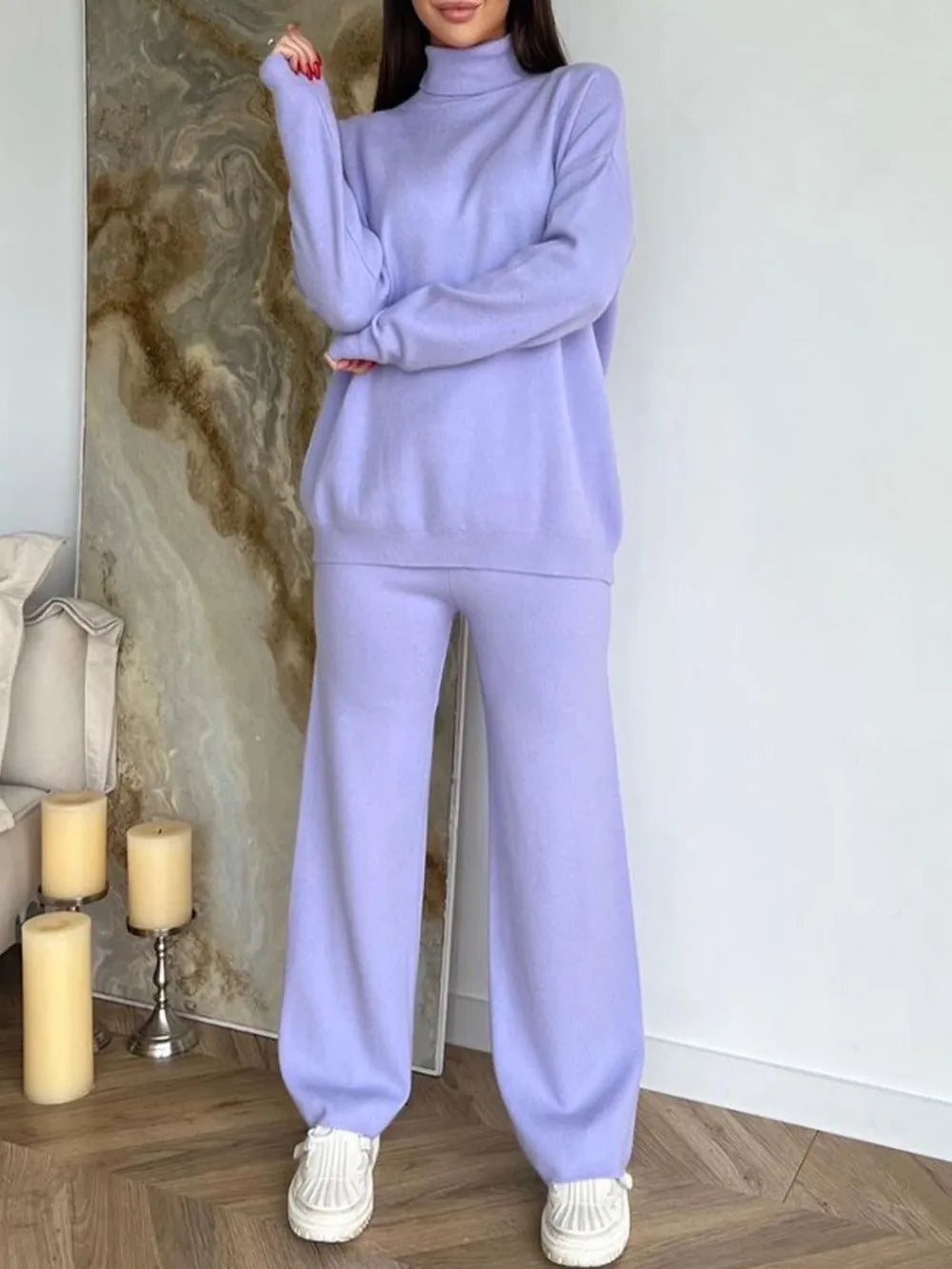 Conjunto de suéter con cuello alto, manga larga y pantalón con cordón