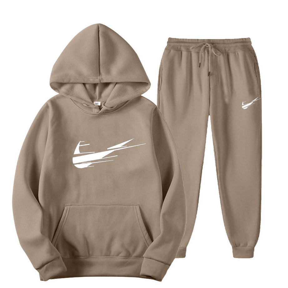 Conjunto deportivo informal de dos piezas con capucha y pantalones deportivos