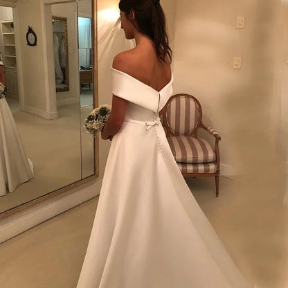 Vestidos de novia sencillos personalizados de corte A, de satén