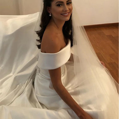 Vestidos de novia sencillos personalizados de corte A, de satén