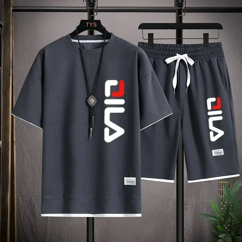 Nuevo conjunto de dos piezas de camiseta y pantalones cortos