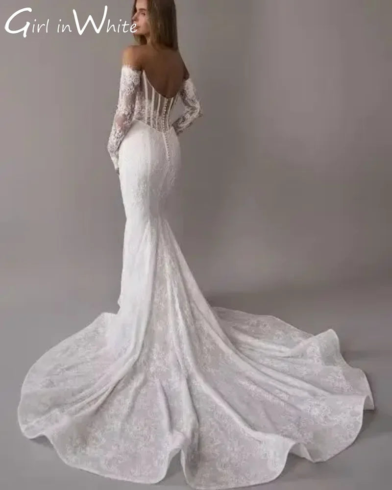 Vestidos de novia de lujo con cola larga desmontable y encaje