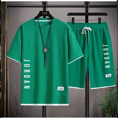 Conjunto de camiseta y pantalones cortos informales con estilo