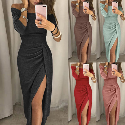 Vestido ajustado de manga larga con abertura alta y hombros