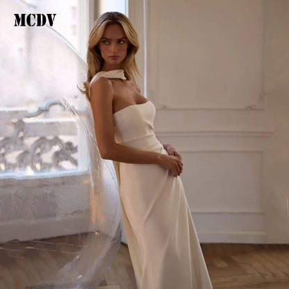 Elegante vestido de novia de satén plisado, sin tirantes, corte sirena
