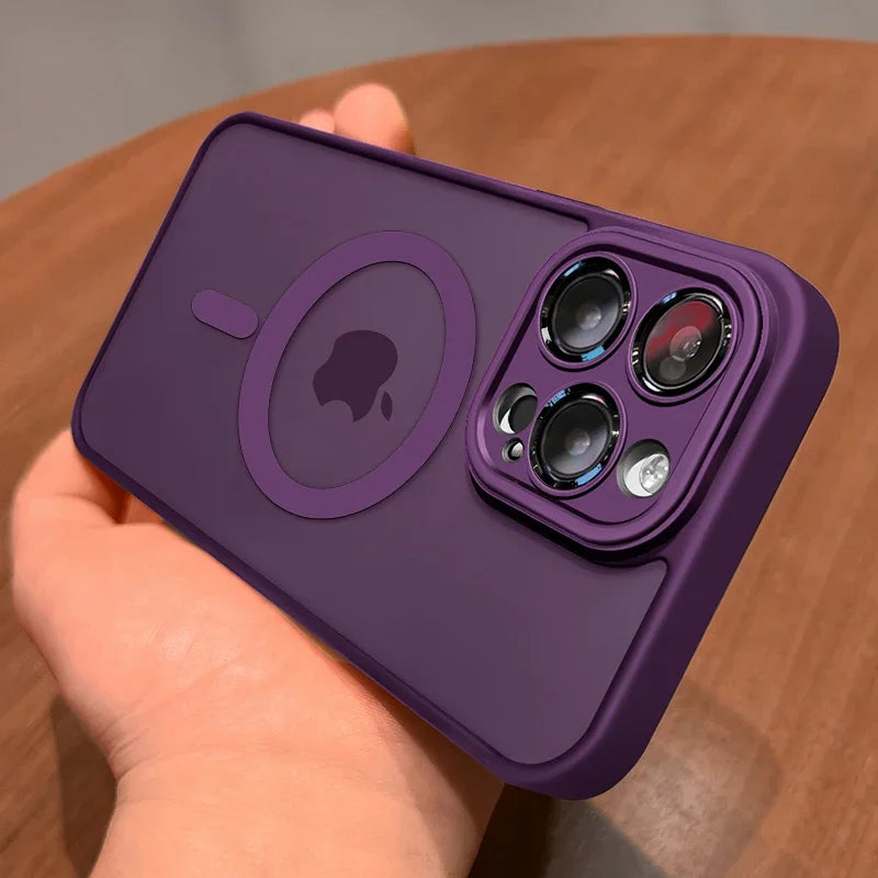 Funda magnética de lujo translúcida mate a prueba de golpes para iPhone 16, 15