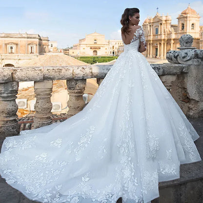 Vestidos de novia de lujo, cuello redondo, corte A, apliques de encaje