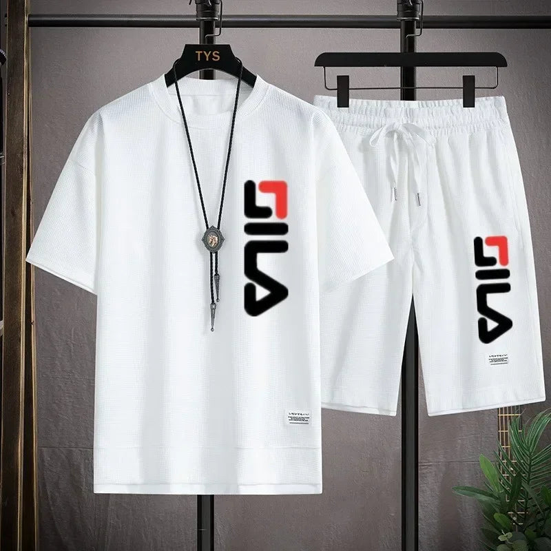 Nuevo conjunto de dos piezas de camiseta y pantalones cortos