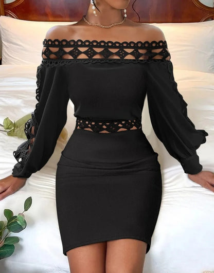 Vestido de fiesta negro de manga larga con cuello halter y abertura en la cadera