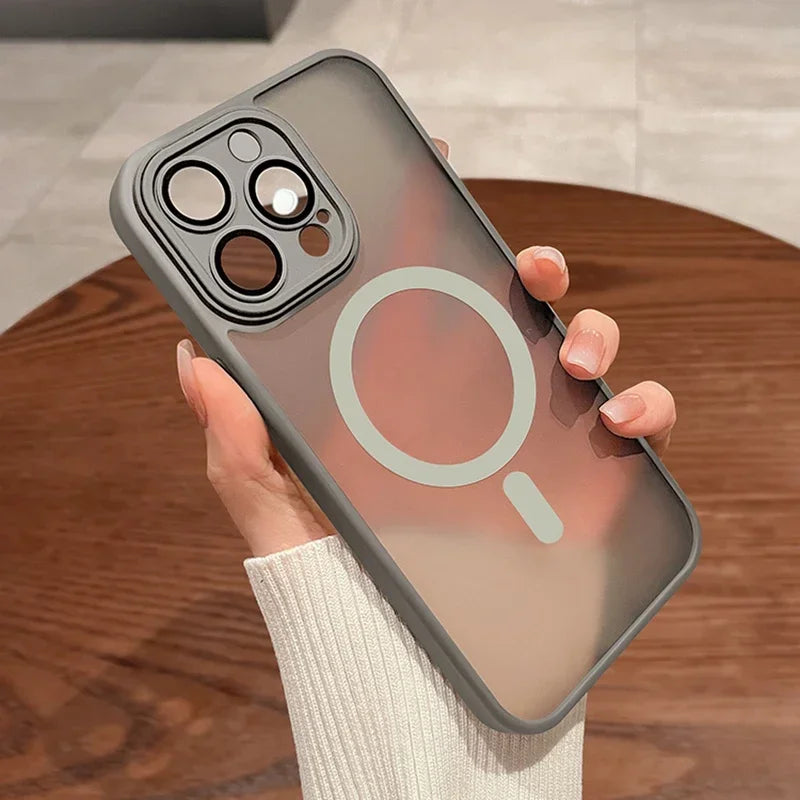 Funda magnética de lujo translúcida mate a prueba de golpes para iPhone 16, 15